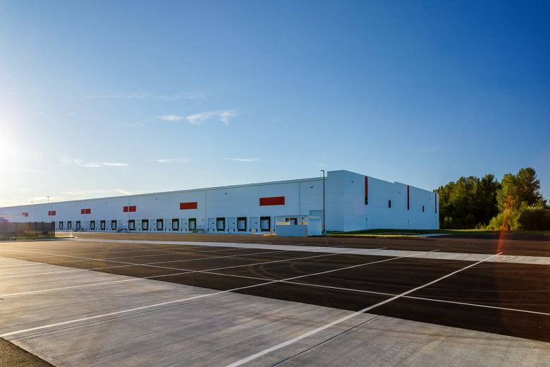 138 Logistics Center image: 138 Logistics (6)