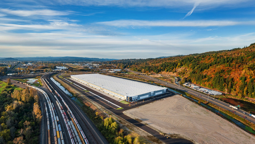 Mid I-5 Industrial Park image: Mid I-5 (1)